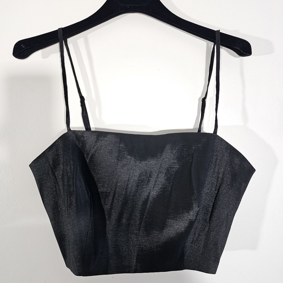 New Likely Rosaline Cropped Sateen Adjustable Straps Cami Top In Black NWT Sz M - Picture 4 of 8
